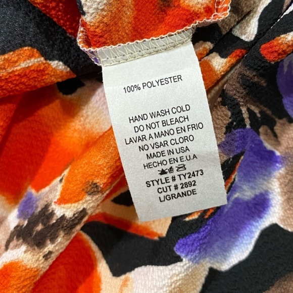 NWT Front Tie Tank Top Floral Sleeveless Blouse - Picture 12 of 12